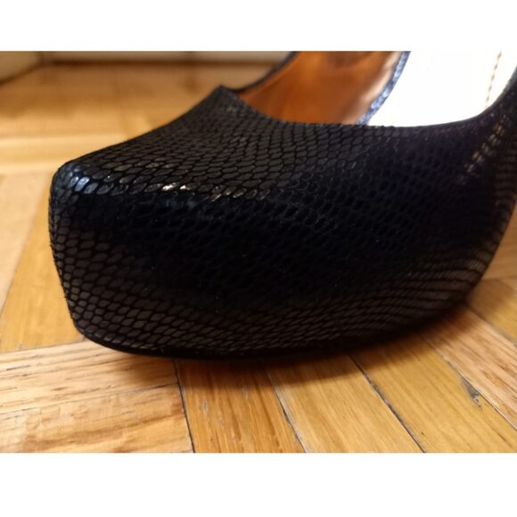 BCBGeneration Parade Platform Pump black leather stilettos, size 8 / 38 - Picture 15 of 15